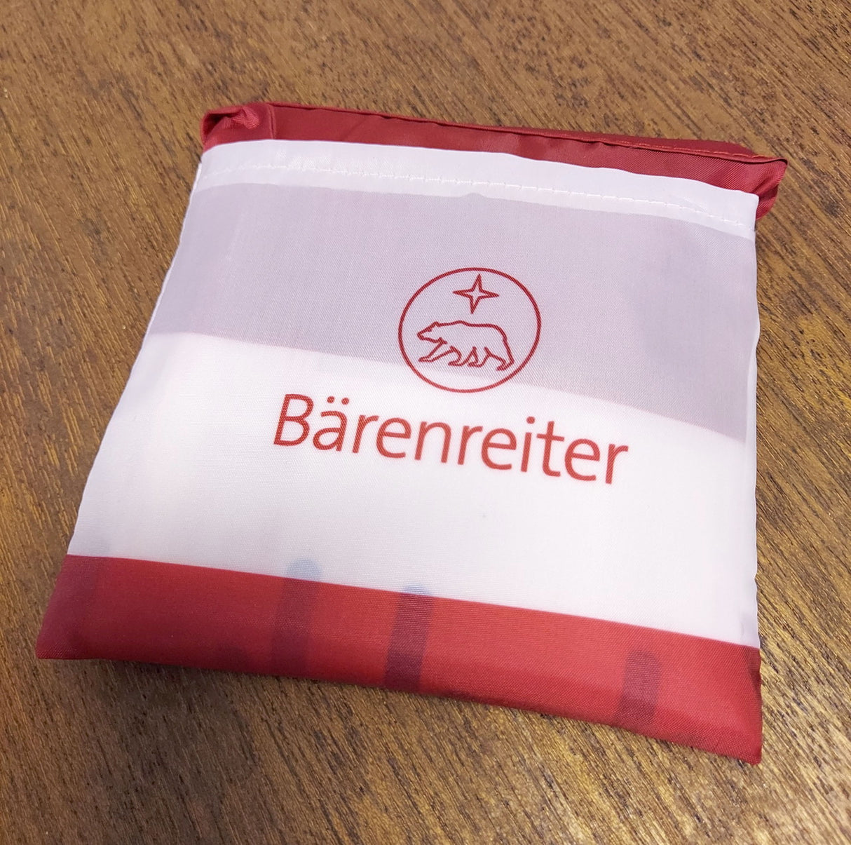 Tote Bag Red: 100 Celebrating Music (Barenreiter)