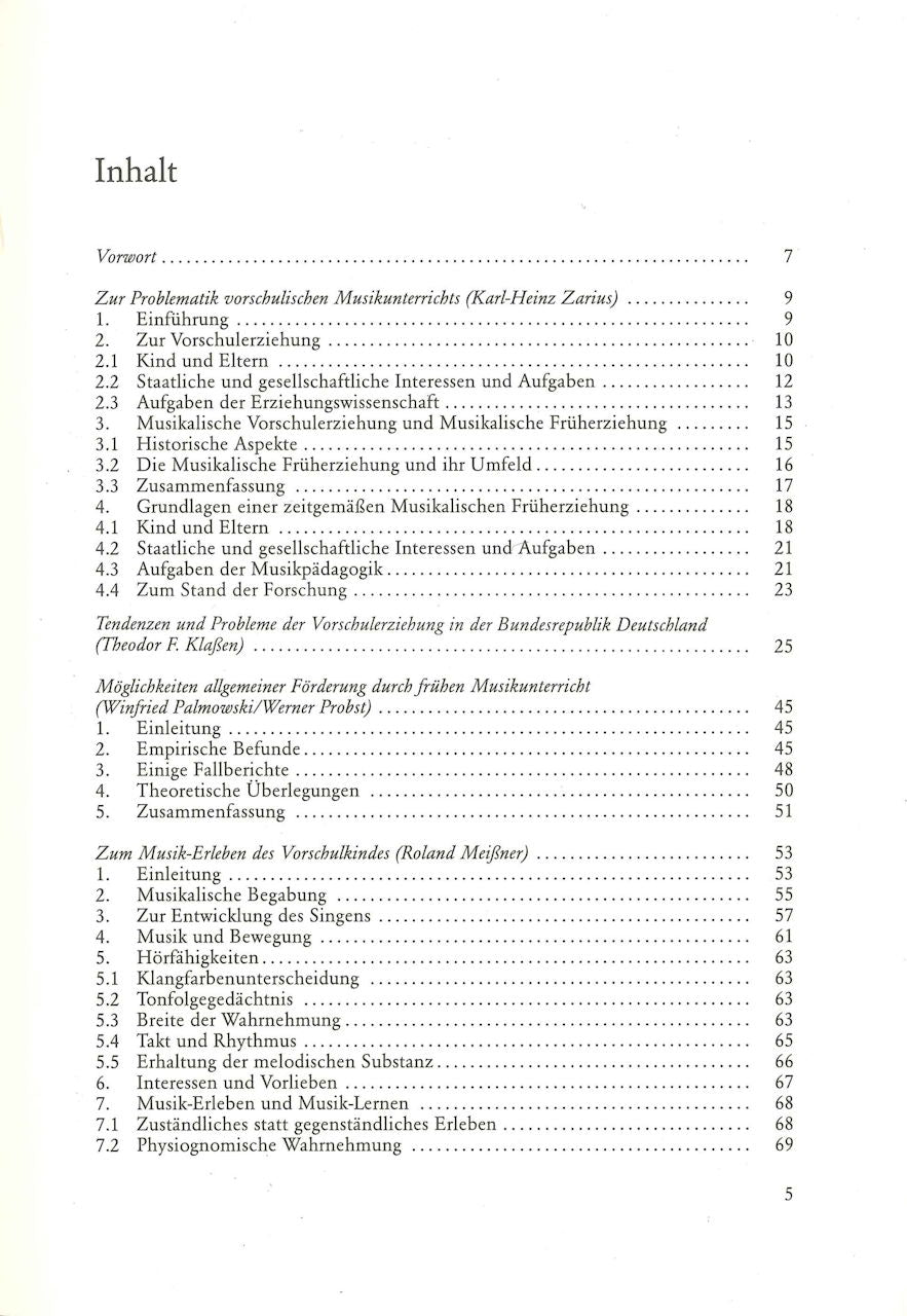 Musdikalsiche Frugerziehung: Grundfragen (Schott)